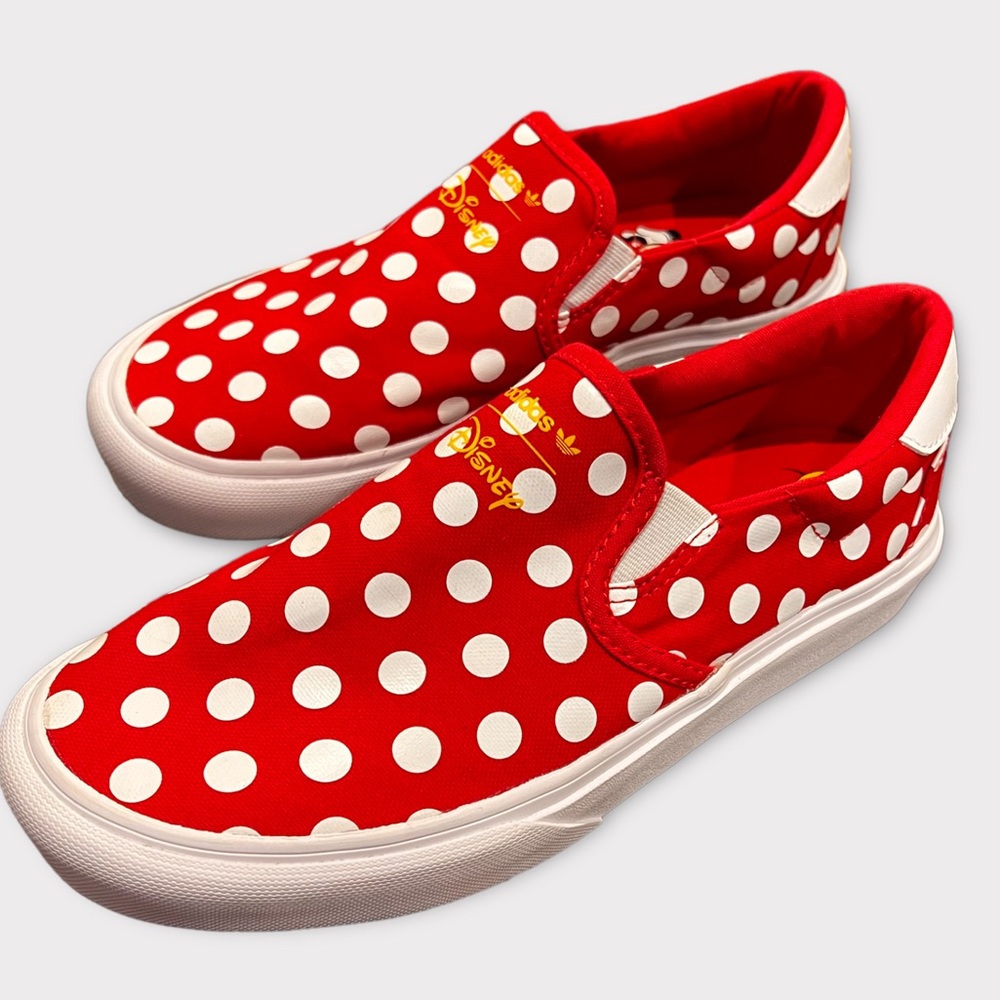 NWOT Adidas Disney Minnie Mouse shoes